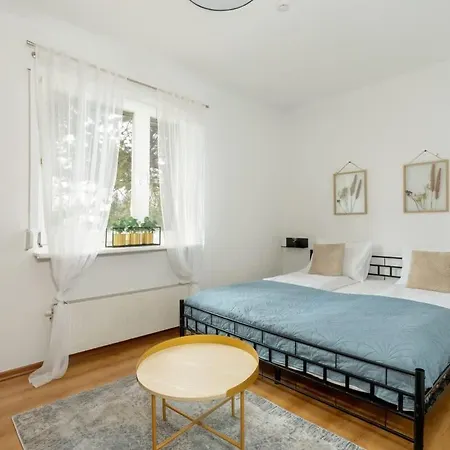 Feriehus Spacious House With Balcony Ideal For Families By Renters